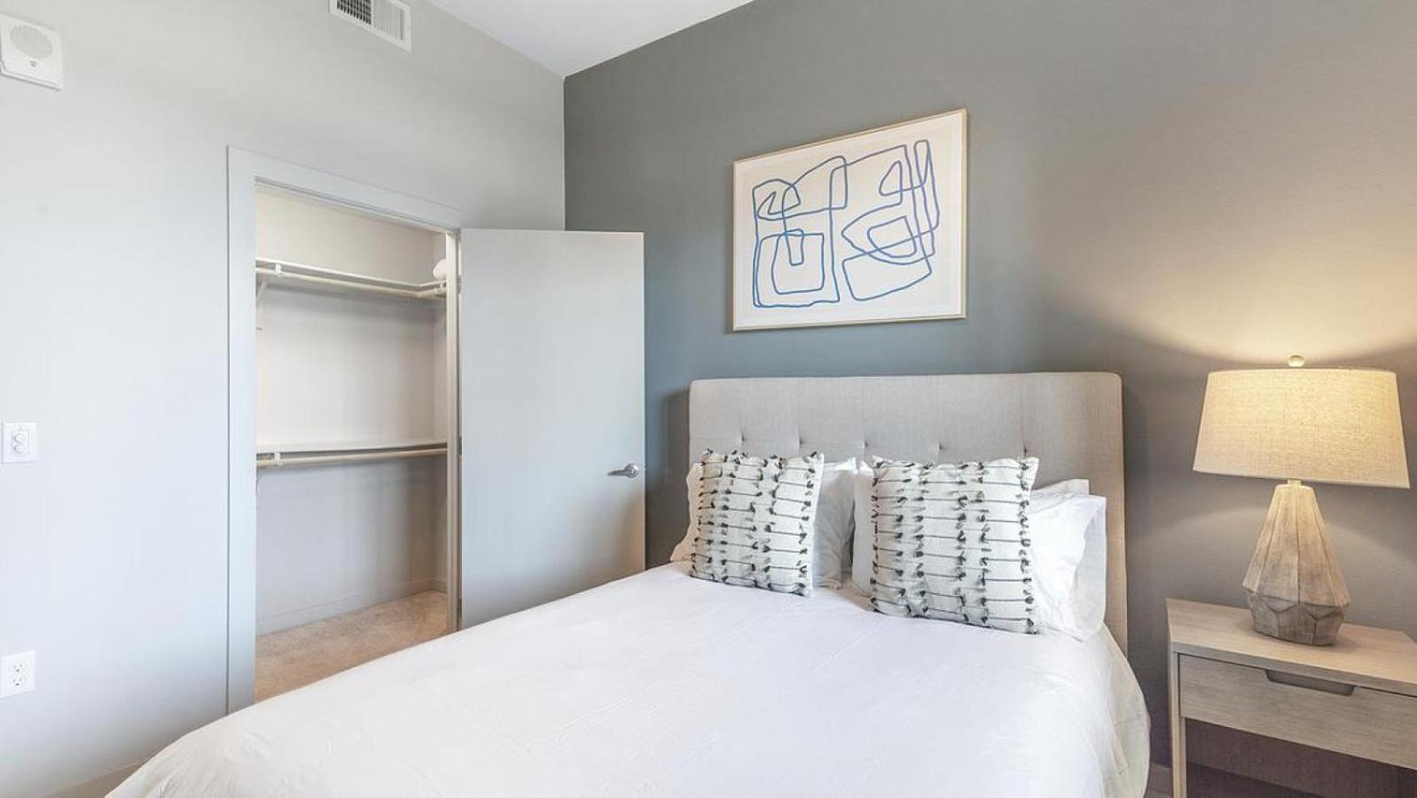Apartment Landing - Modern With Amazing Amenities Anaheim
